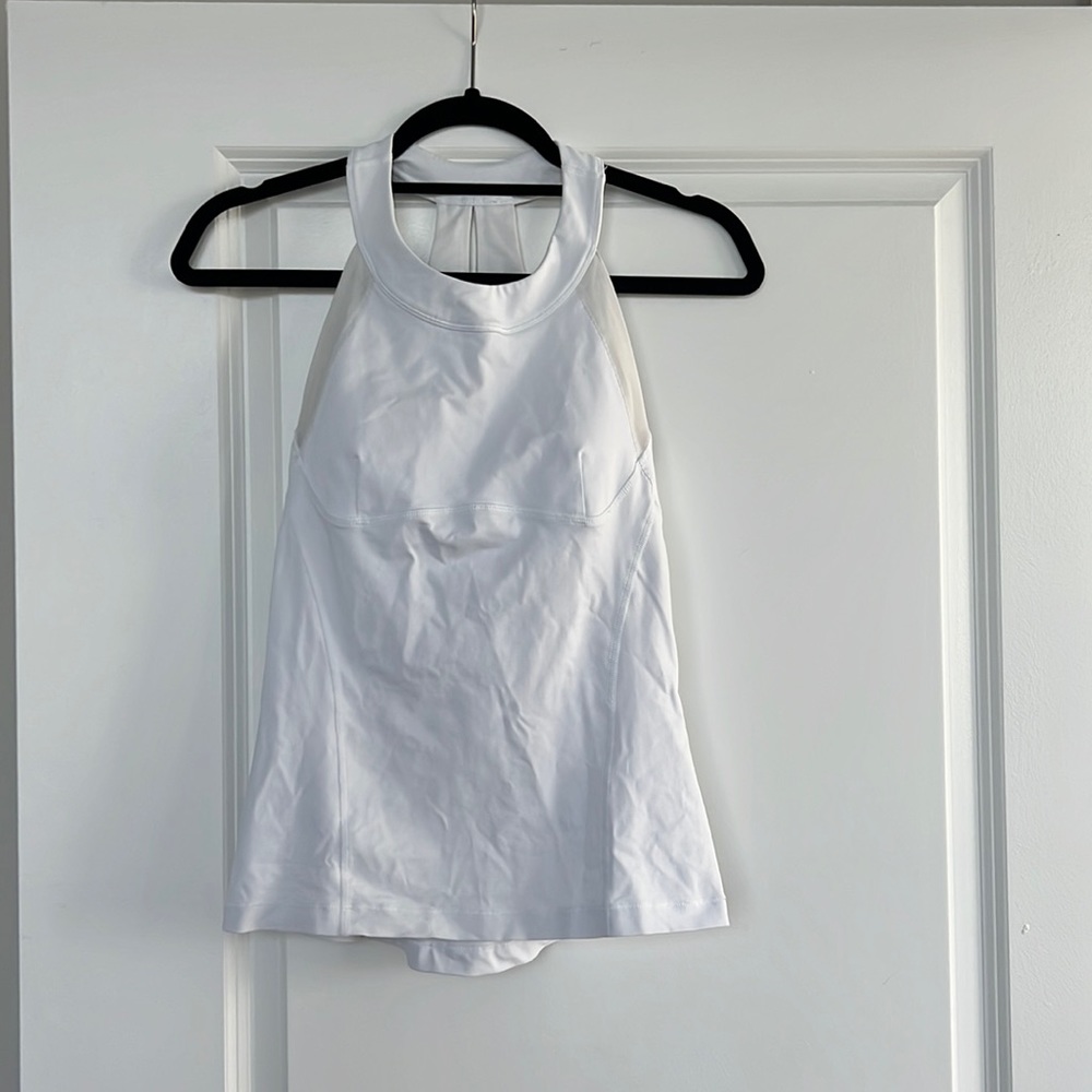 Lululemon high neck tank